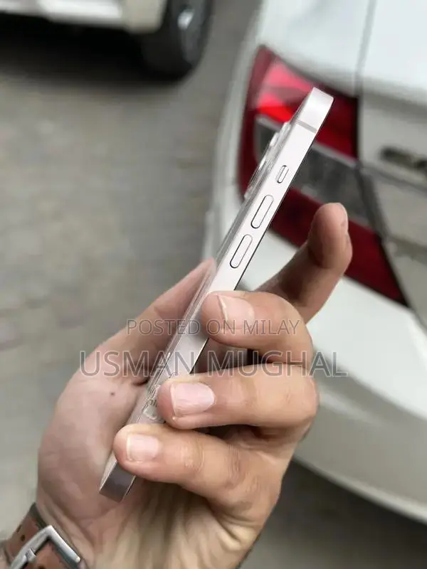 iPhone 13 128GB Light Pink PTA Approved Smartphone