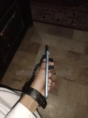 Apple iPhone XR Smartphone - Non PTA Model