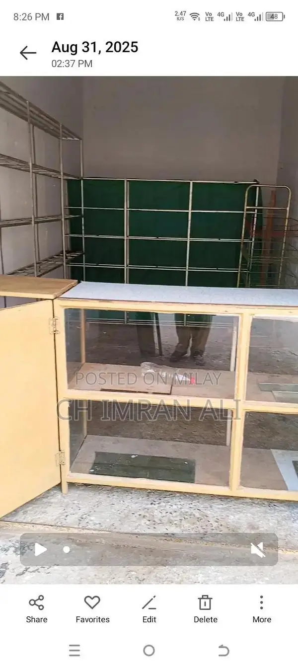 Iron Counter with Two Racks and Display Stand