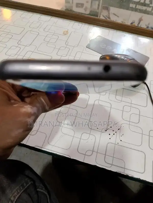 Motorola Budget Smartphone with Long Battery Life