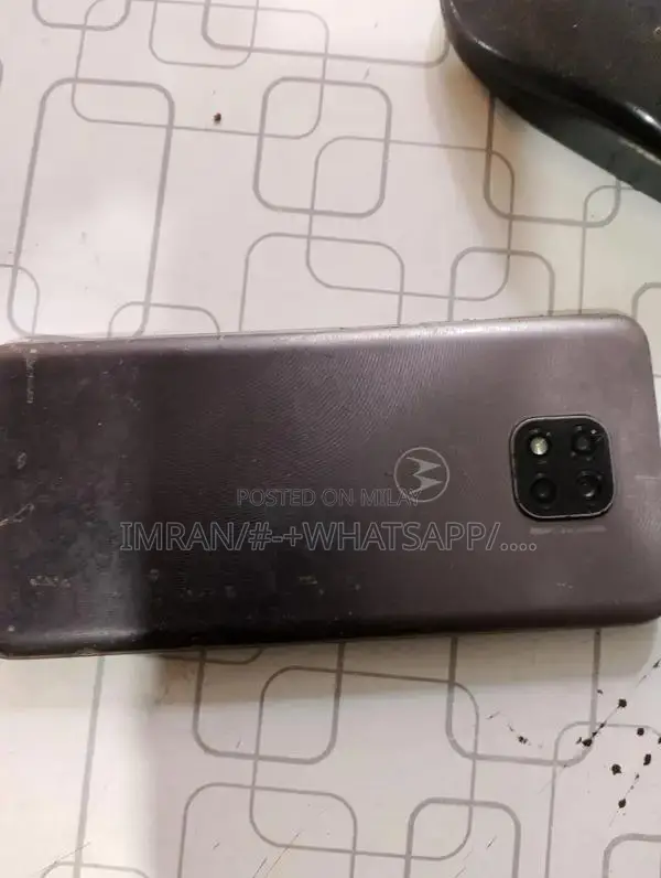 Motorola Budget Smartphone with Long Battery Life