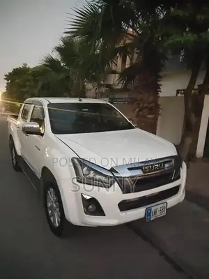 2022 Isuzu D-max V-cross 4x4 Pickup Truck