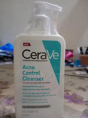Photo - CeraVe Acne Control Facial Cleanser for Clear Skin