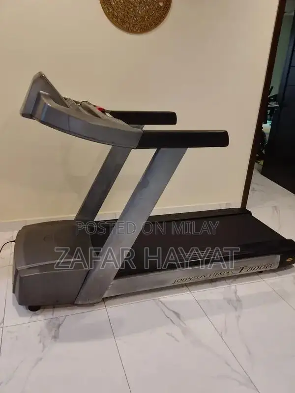 Johnson Fitness T8000 Home Treadmill Exercise Machine