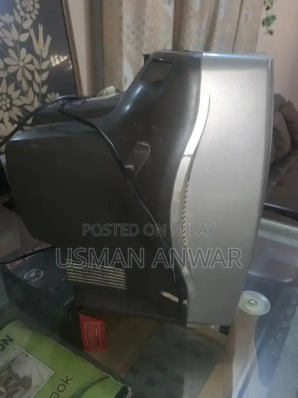 LG Antique TV - Affordable Entertainment Solution