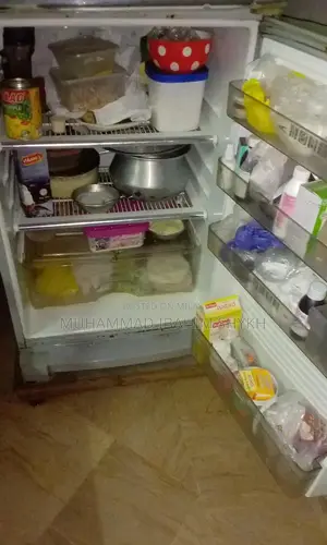 Dawlance Compact Refrigerator - Efficient Family Kitchen Appliance