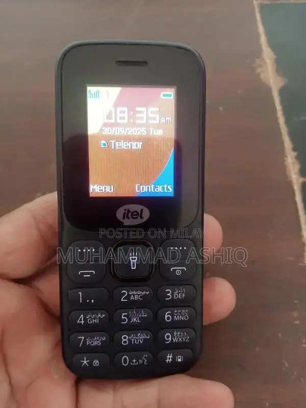 Compact Mobile Device with Original Accessories