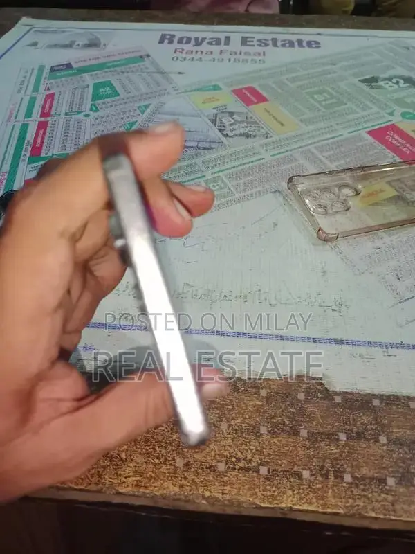 Ultra Smartphone with Generous Storage and Extended Warranty