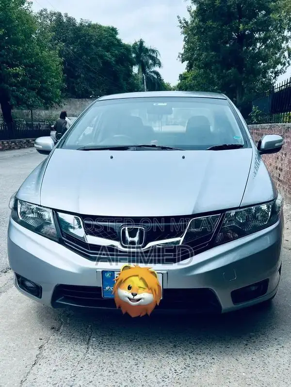 Honda City 2018 Automatic Sedan with Alloy Wheels