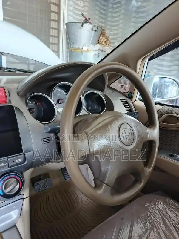 Brand New Sedan with Excellent Mechanical Condition