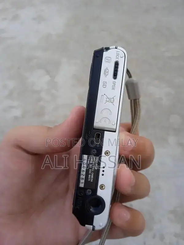 Sony Cyber-Shot Digital Camera Compact Photography Device