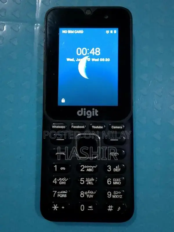 Compact Reliable Secondary Mobile Phone with Clear Display