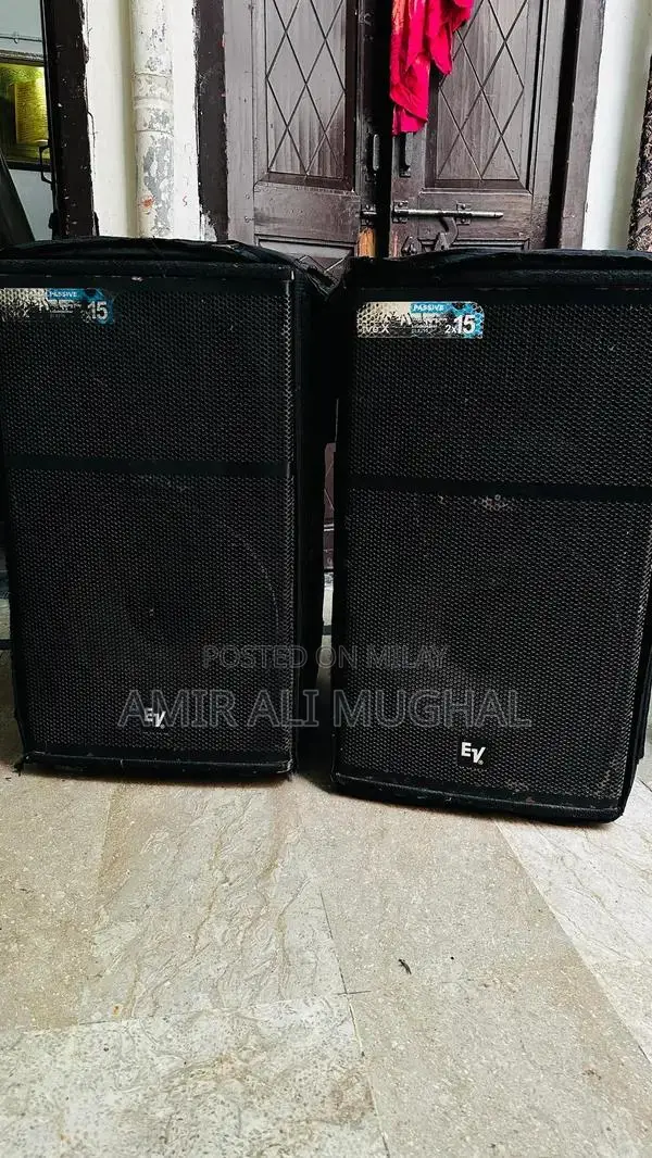 JBL High-Power Speaker System with Dual Wattage Output