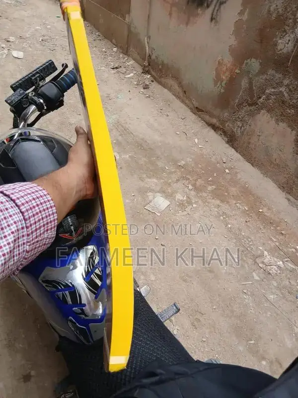 Lightweight Coconut Cricket Bat with Large Edges