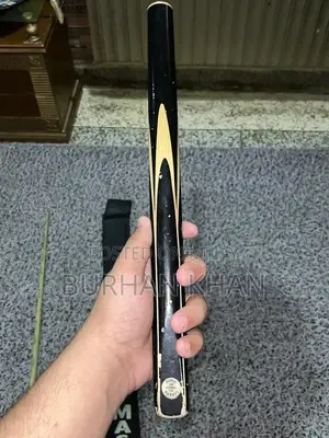 Professional Snooker Cue Stick - Three-Piece Design