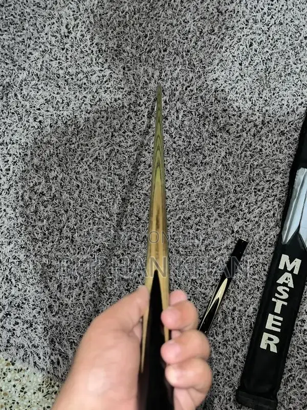 Professional Snooker Cue Stick - Three-Piece Design