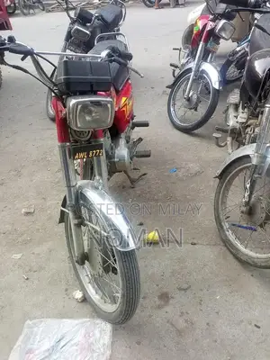 Photo - One-Hand Use Compact Vehicle or Device