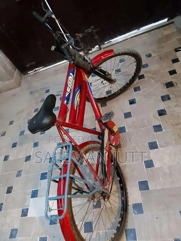 New Bicycle in Excellent Condition - Comfortable Ride