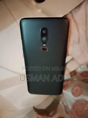 OnePlus 6 64 GB Black