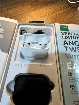 Pro Gaming Wireless Earphones with Active Noise Cancellation