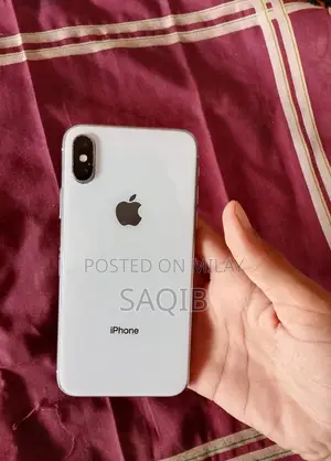 Photo - Apple iPhone X 64 GB White