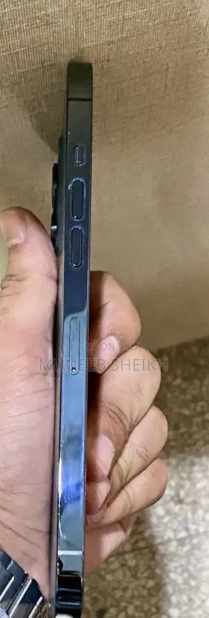 High-Performance Pro Smartphone with Advanced Features