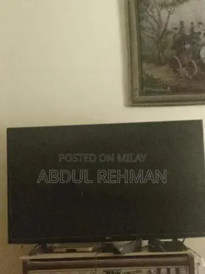 Photo - Nearly New Multimedia Device in Excellent Condition