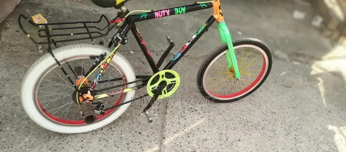 Phoenix Cycle - Golden Rims Road Bike