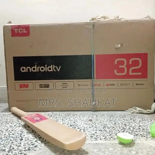 TCL Android Smart TV - Nearly New Condition