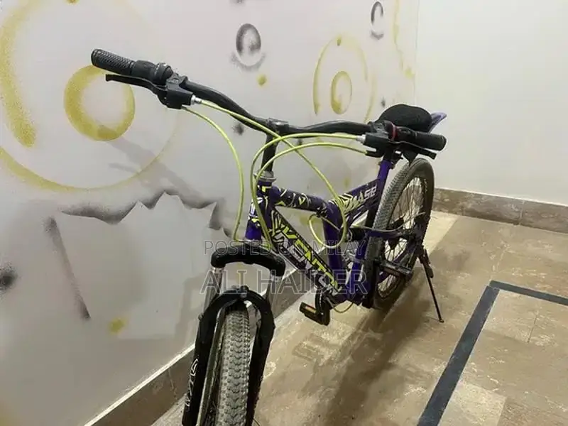 Kentone Chase Bicycle - Lightly Used Cycle in Good Condition