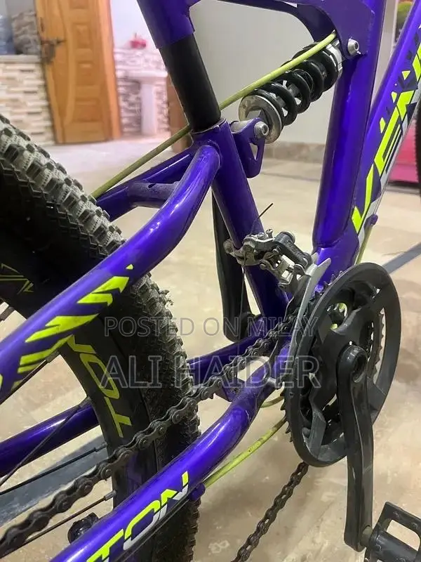 Kentone Chase Bicycle - Lightly Used Cycle in Good Condition