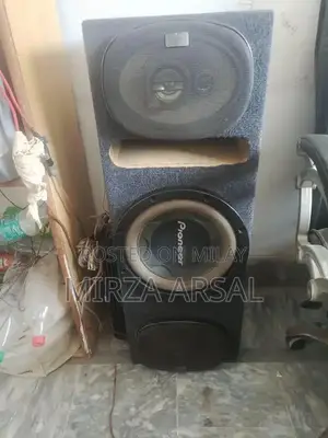Pioneer 306C Woofer and Kenwood 718 Speaker Audio System Components