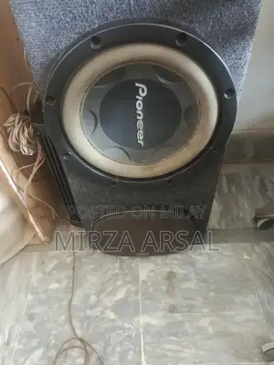 Pioneer 306C Woofer and Kenwood 718 Speaker Audio System Components