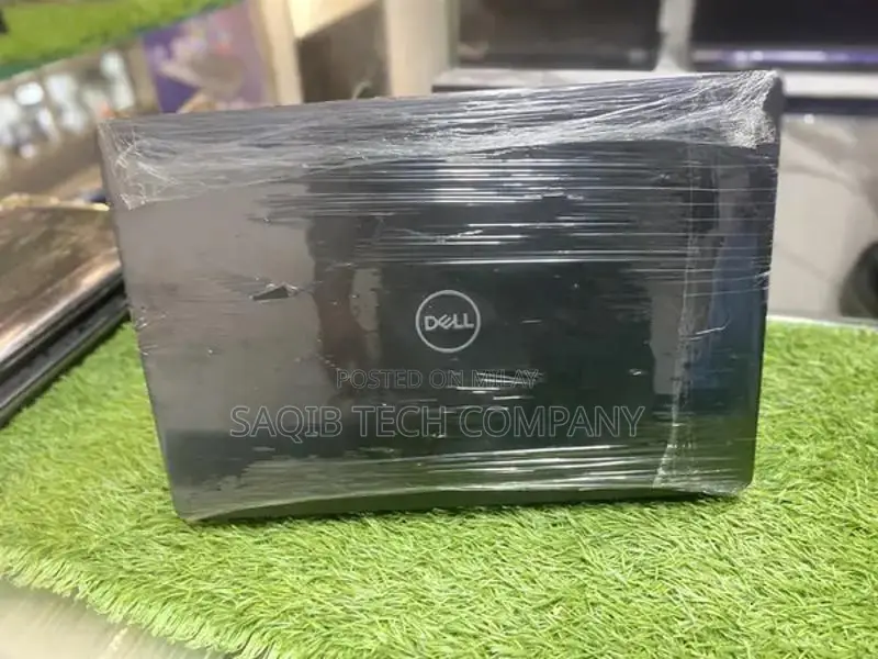 HP Latitude 5300 Business Laptop - 13.3" Intel Core i5 Ultraportable