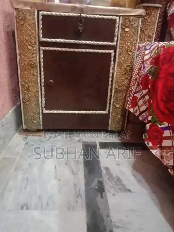 Elegant Bedroom Set with Large Wardrobe and Dressing Table