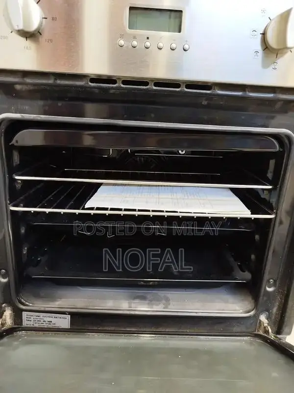 Built-in Electric Oven with Movable System