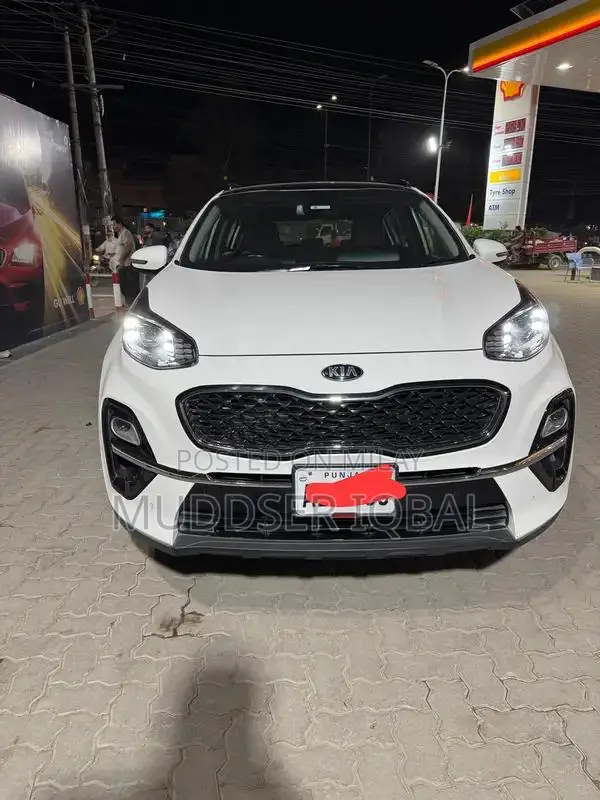 2022 Kia Sportage AWD SUV - Low Mileage, Excellent Condition