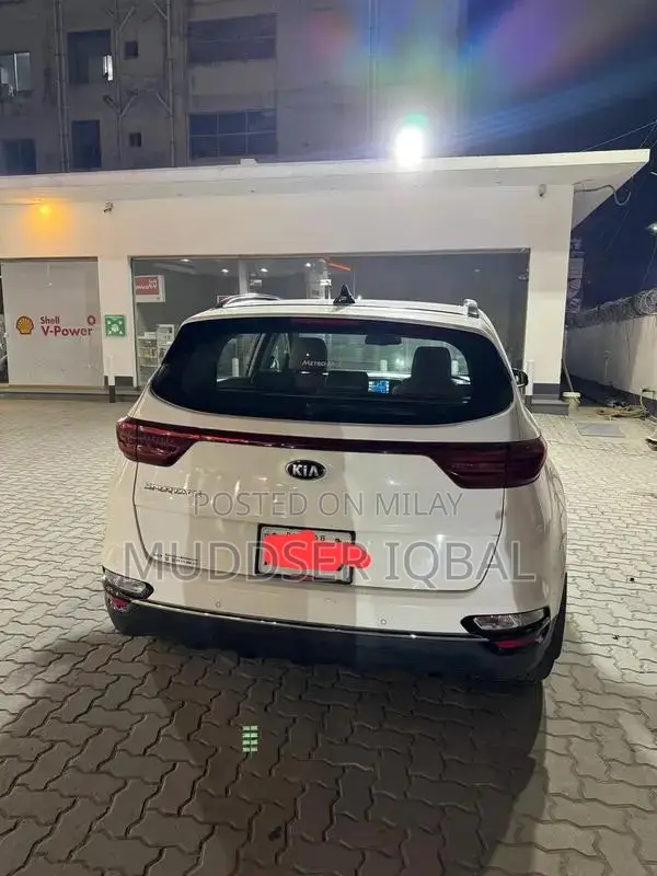 2022 Kia Sportage AWD SUV - Low Mileage, Excellent Condition