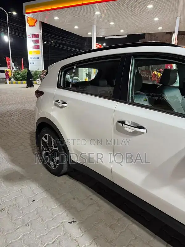 2022 Kia Sportage AWD SUV - Low Mileage, Excellent Condition