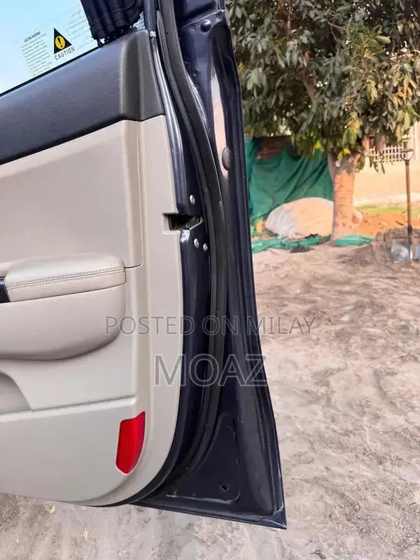 Kia Sportage FWD Crossover SUV - Well-Maintained City Vehicle