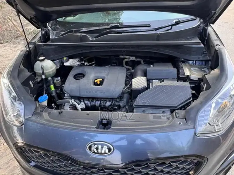 Kia Sportage FWD Crossover SUV - Well-Maintained City Vehicle