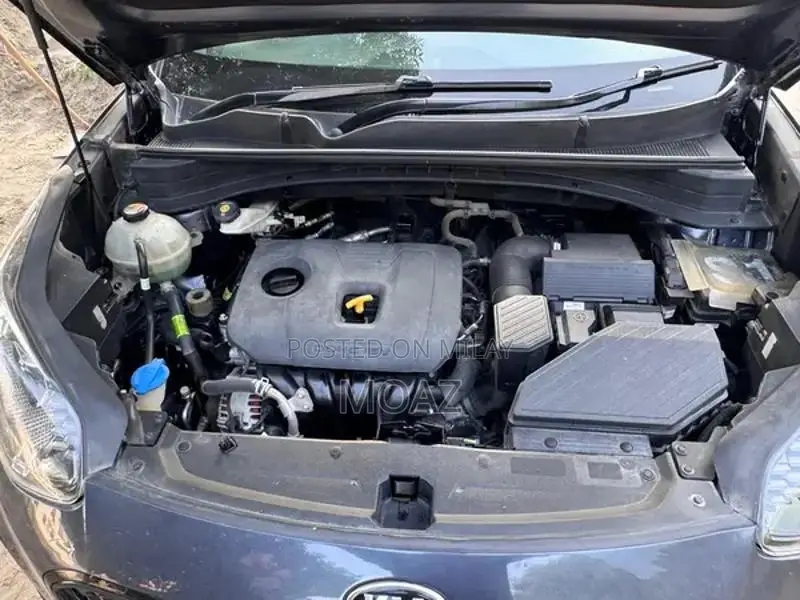 Kia Sportage FWD Crossover SUV - Well-Maintained City Vehicle