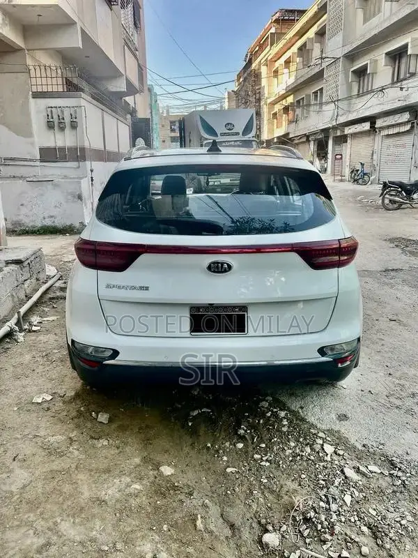 2021 Kia Sportage FWD - Low Mileage Compact SUV