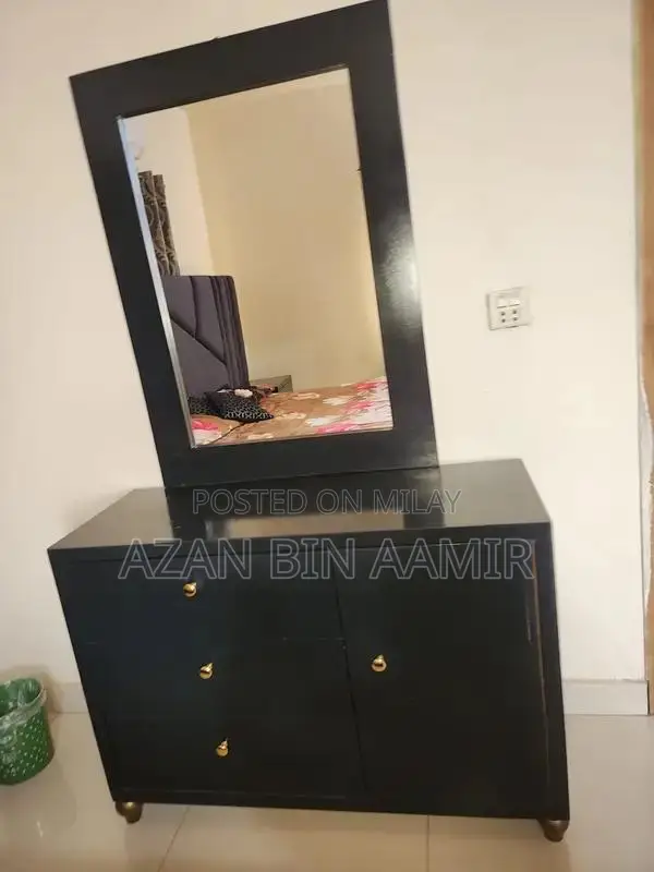 Luxurious Wooden King Size Velvet Design Bed Frame