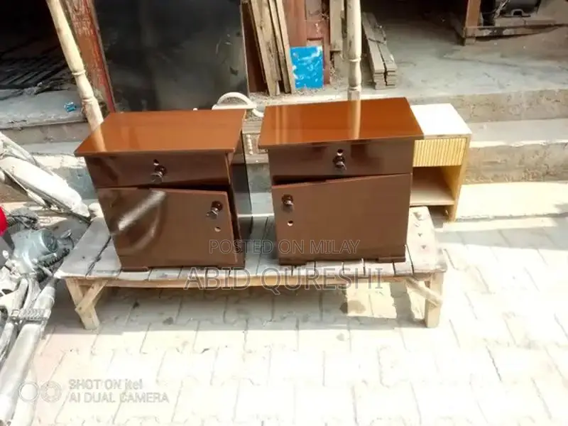 King Size Kikar Wood Double Bed with Glass Polish