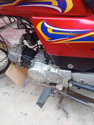 Compact One-Hand Usable Portable Device