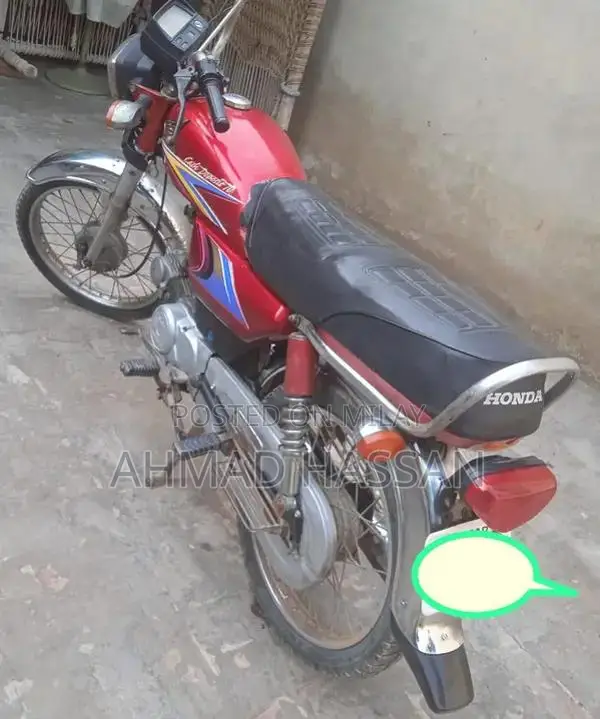Honda CD70 Motorcycle - 2009 Model Excellent Condition