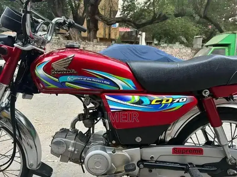 Honda CD 70 Motorcycle - 2024 Model Low Mileage Bike