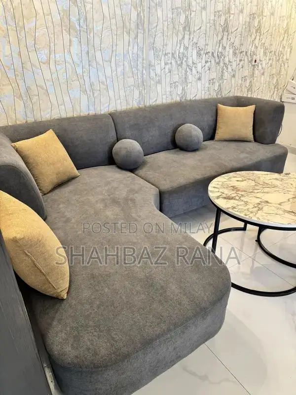 L-Shaped 6-Seater Sofa with Integrated Table