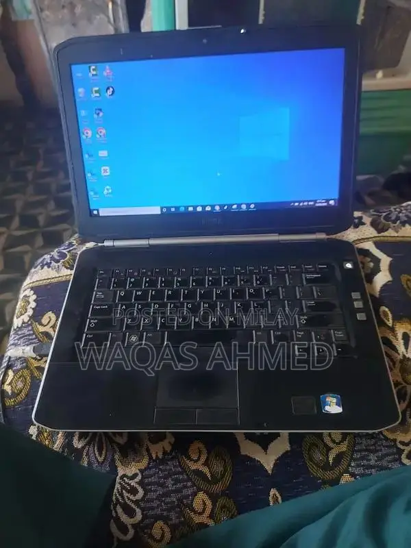 Dell Latitude E5420 Business Laptop - Core i5 2nd Gen